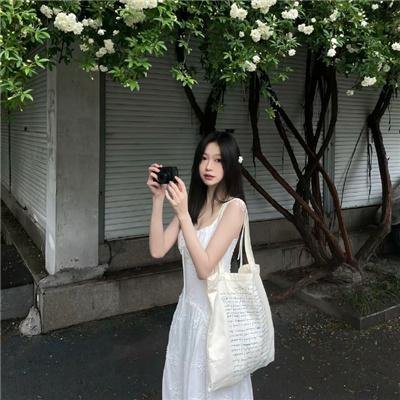 繁茂爱河